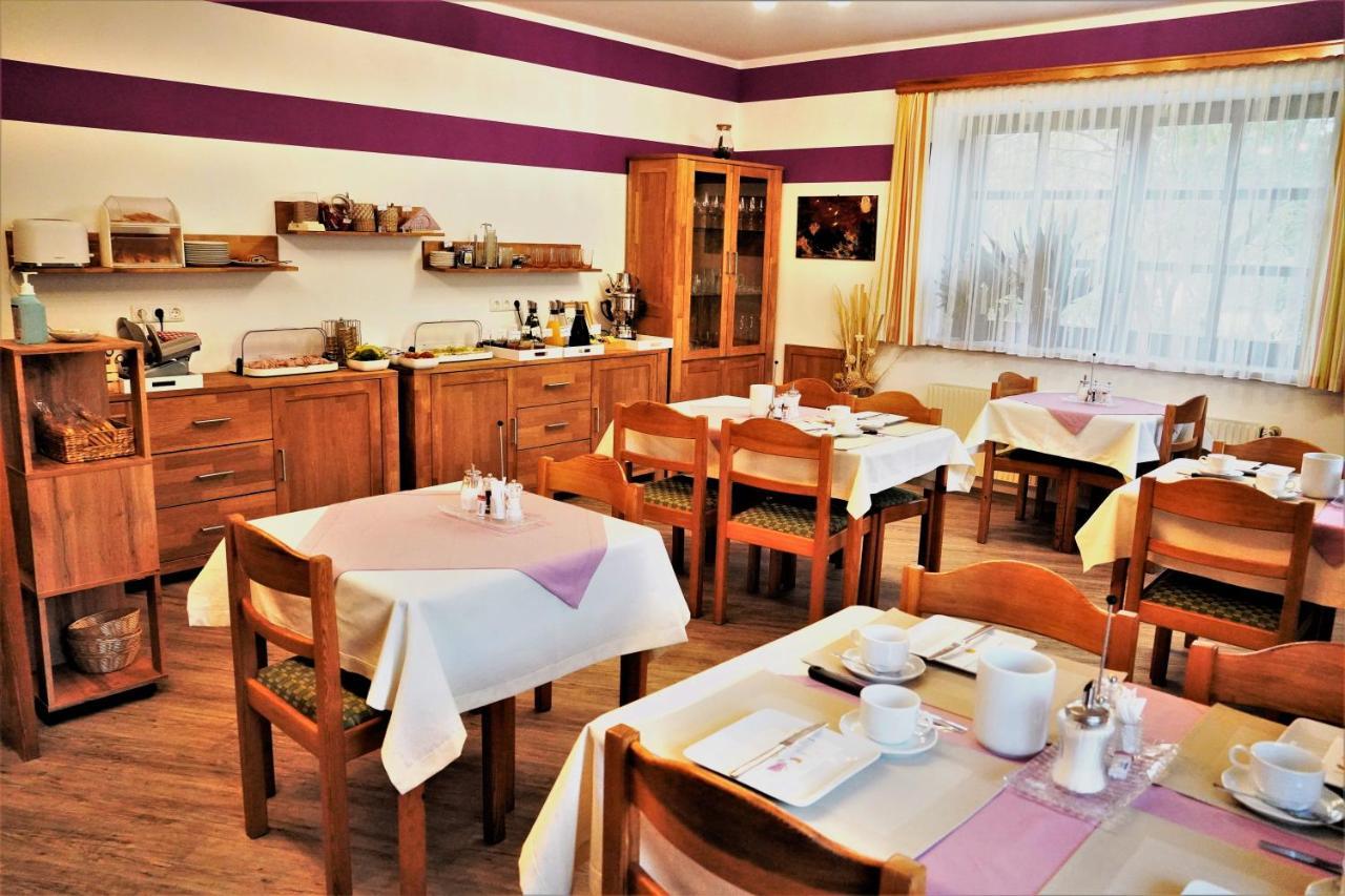 Gaestehaus Strini Jennersdorf Екстер'єр фото